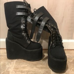 Demonia Swing-221 Boots